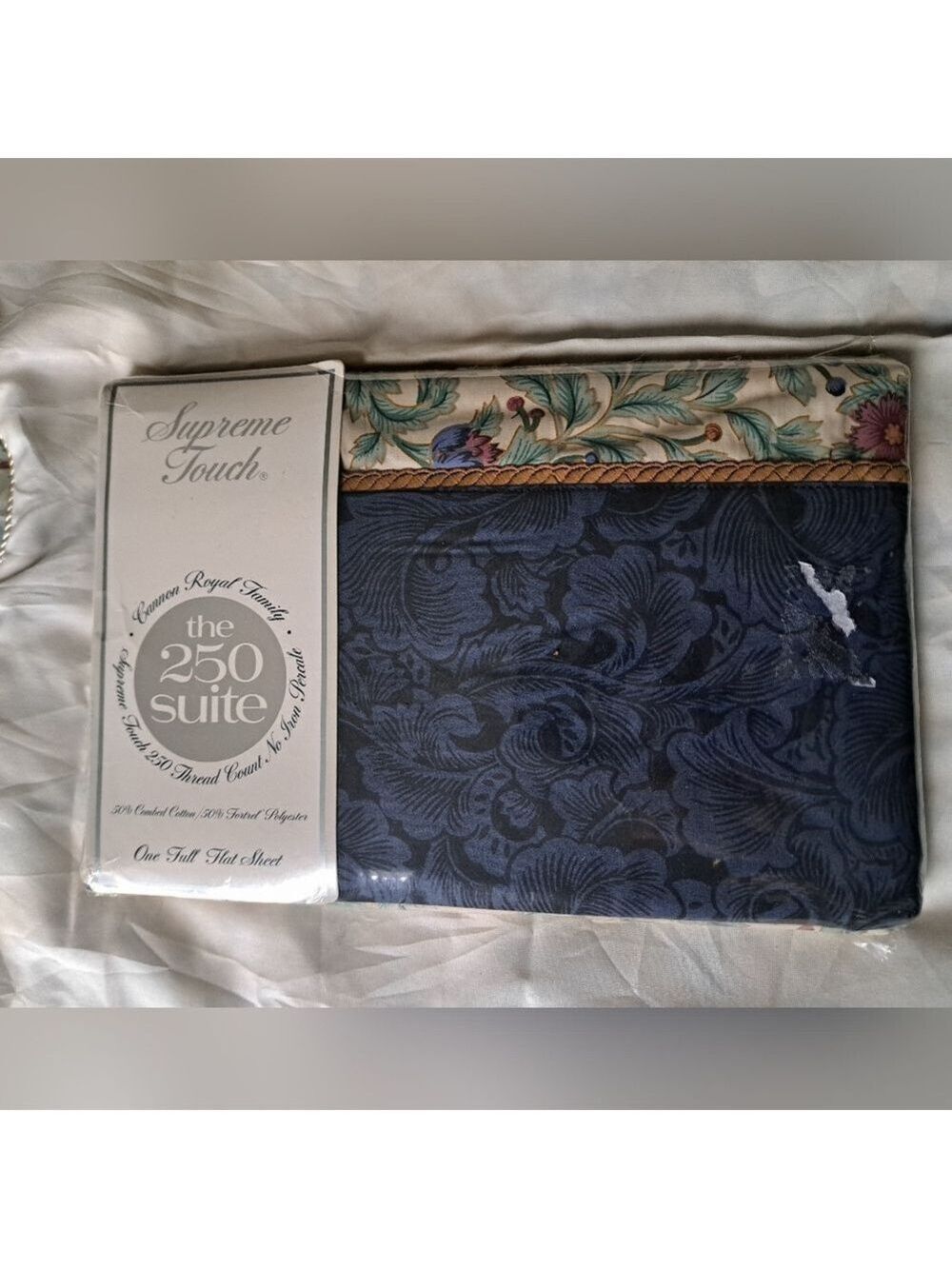 VTG Cannon Royal Supreme Touch 250 Suite Full Flat Sheet Fancy Floral Sealed